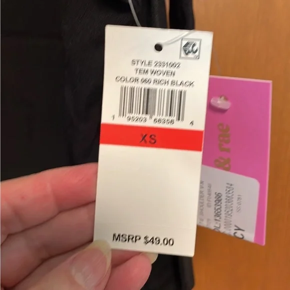 Riley & Rae XS Top - Picture 8 of 8